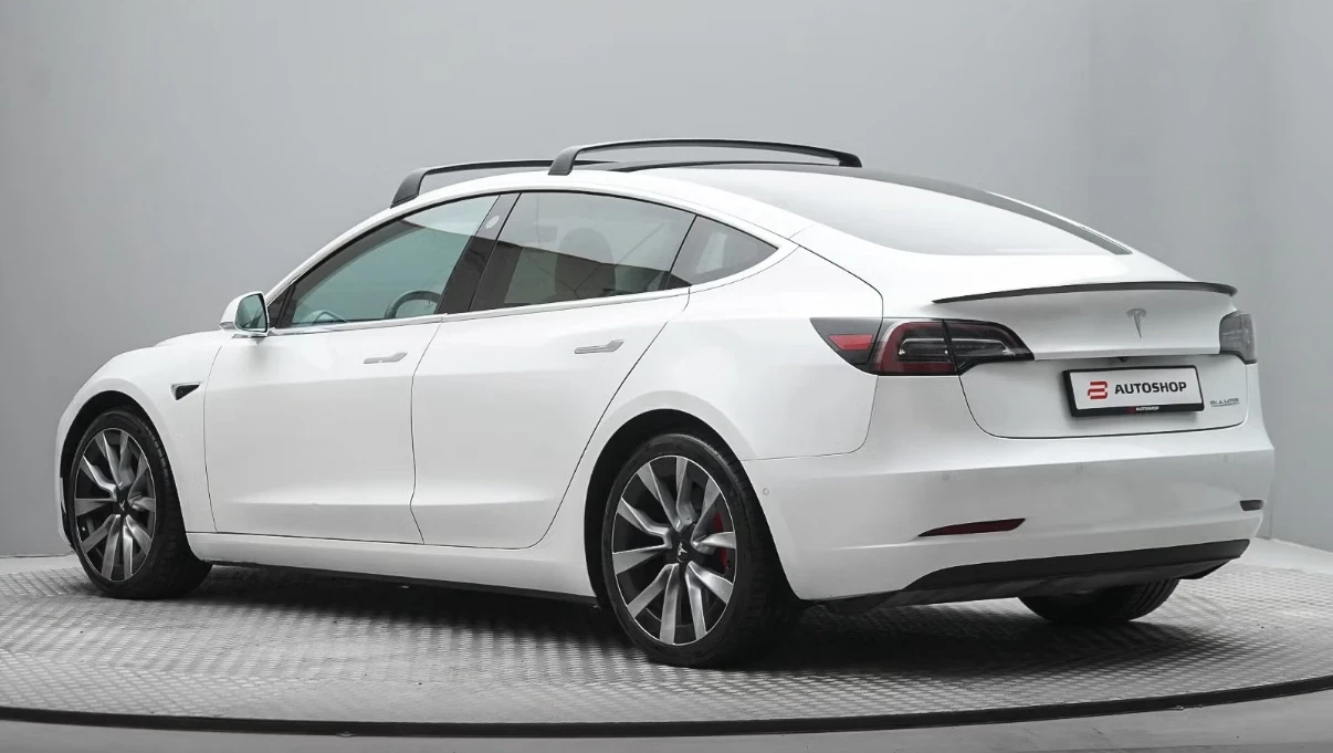 Tesla Model 3 Tesla model 3 Preformance, снимка 11 - Автомобили и джипове - 54744151