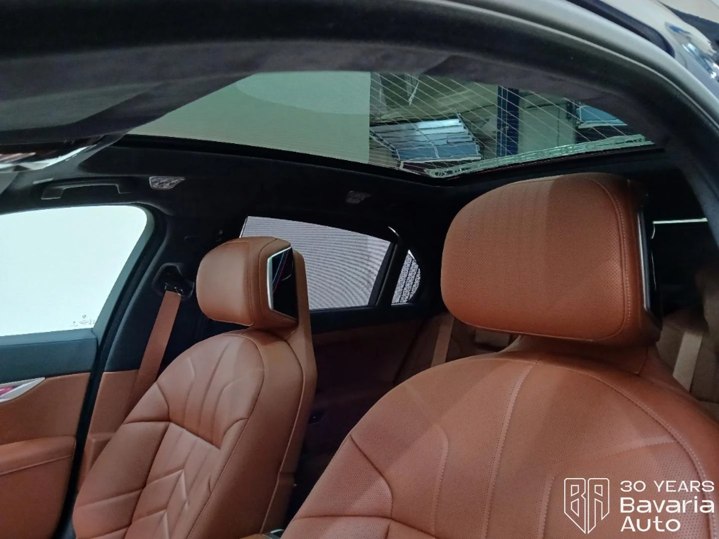 BMW 740 d xDrive M Sport Paket , снимка 6 - Автомобили и джипове - 54814696