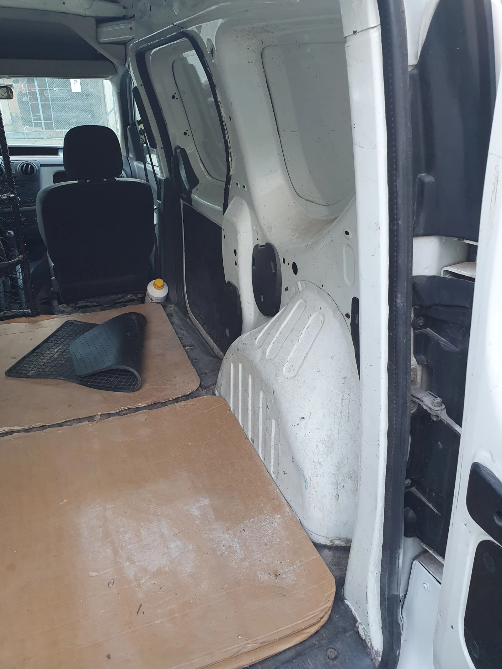 Dacia Dokker Dacia Dokker 1.2 TCe (115 кс), снимка 9 - Автомобили и джипове - 54863423