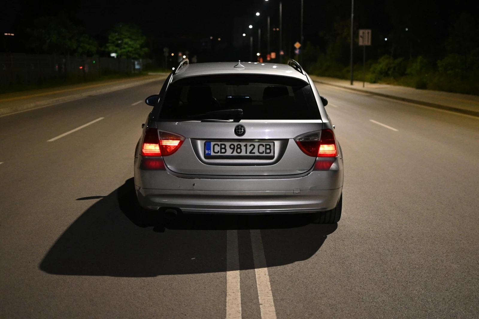 BMW 320, снимка 7 - Автомобили и джипове - 54956906
