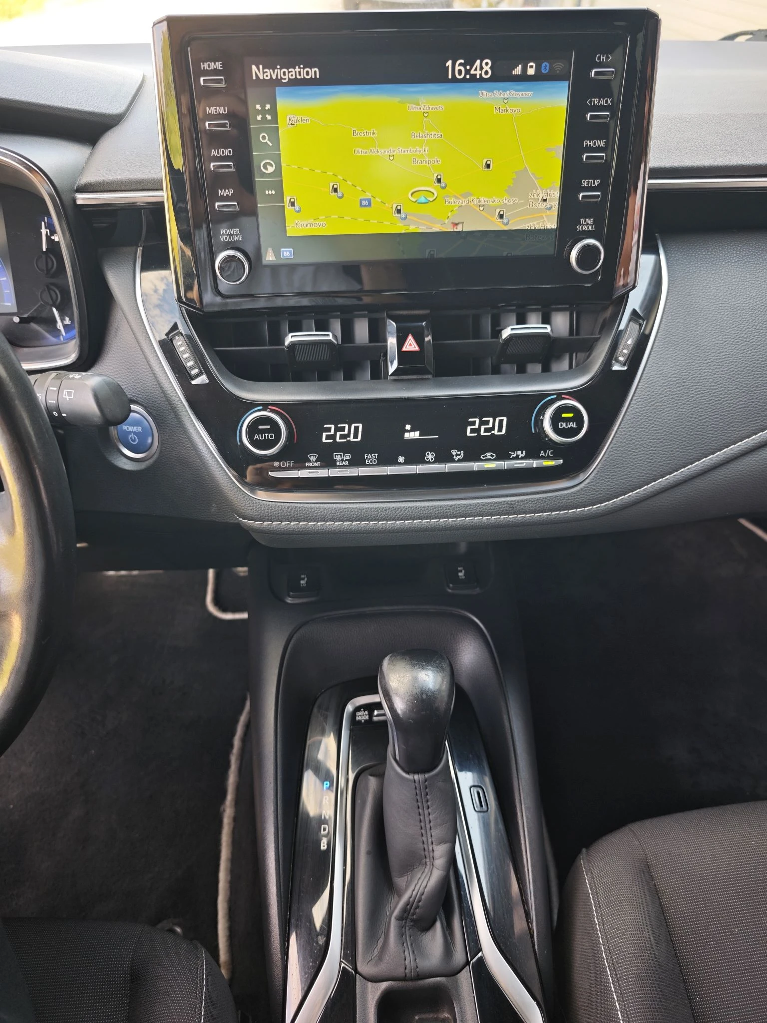 Toyota Corolla Touring Sport, 1.8 Hybrid, ГАРАНЦИОННА, снимка 12 - Автомобили и джипове - 54960936
