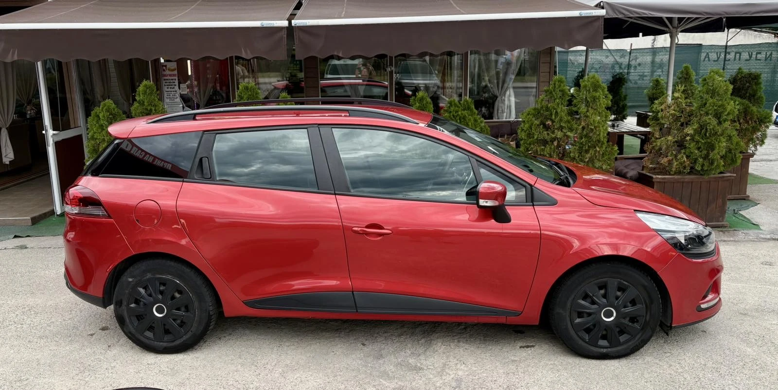 Renault Clio  Grandtour, снимка 5 - Автомобили и джипове - 55269712