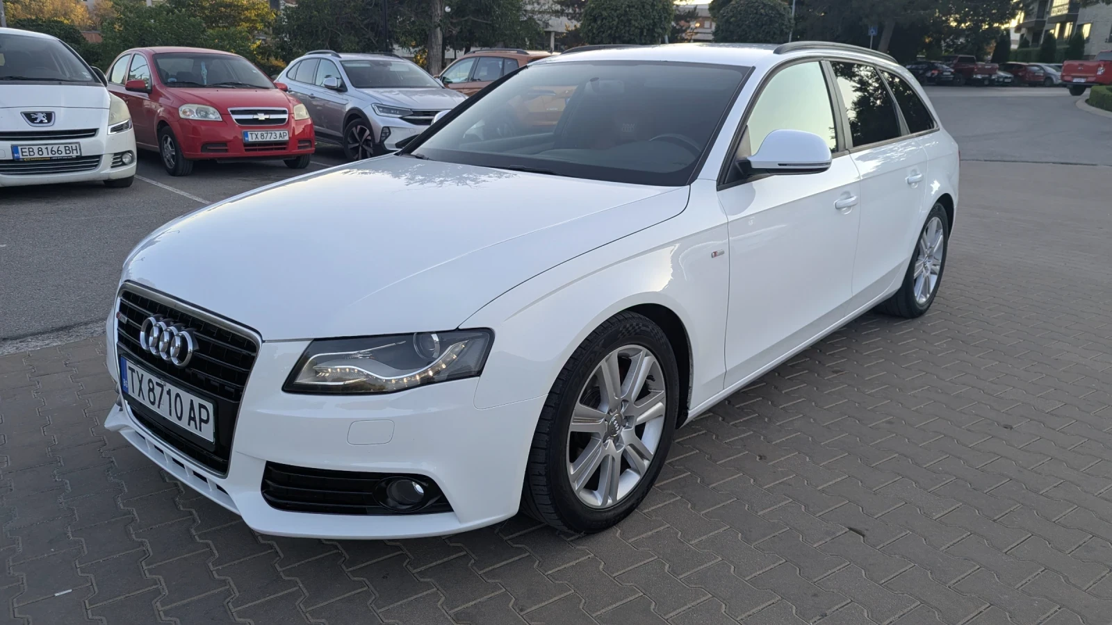 Audi A4 2.0 TDI, снимка 2 - Автомобили и джипове - 55731793