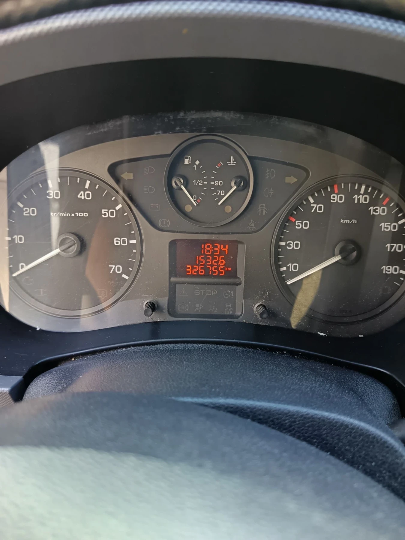Peugeot Partner 1, 6 HD, снимка 12 - Автомобили и джипове - 55806142