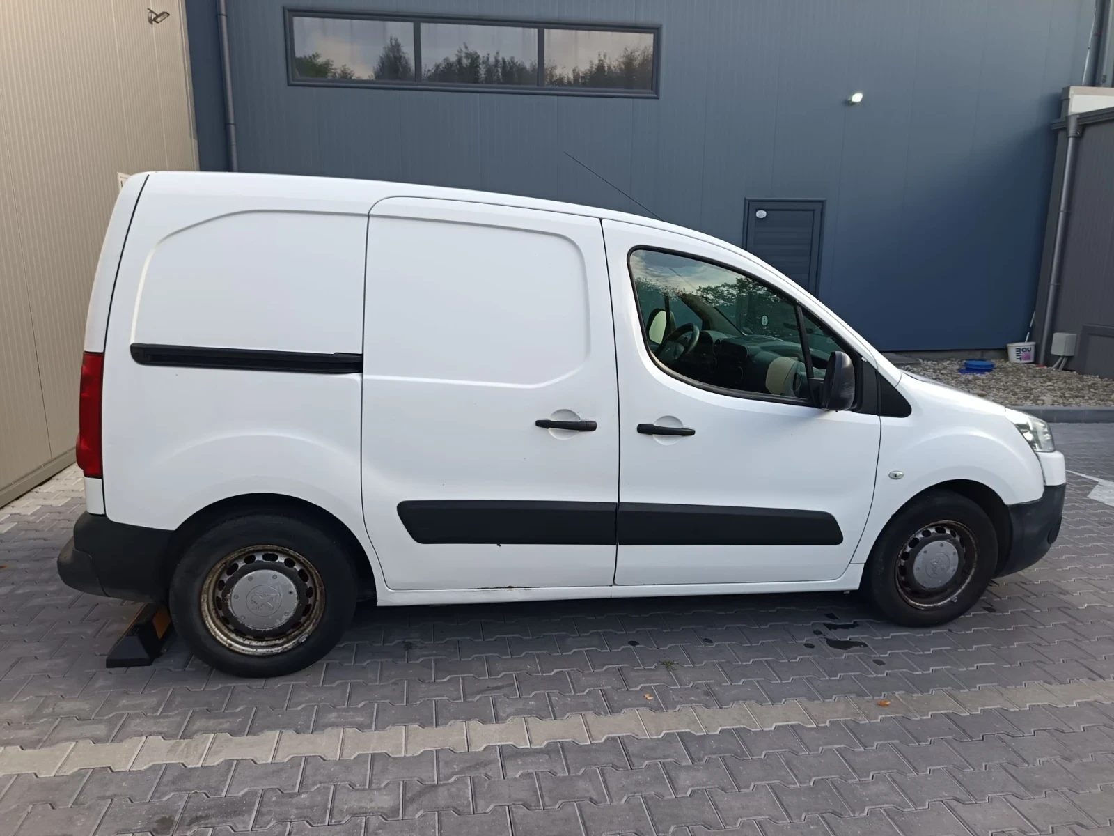Peugeot Partner 1, 6 HD, снимка 7 - Автомобили и джипове - 55806142