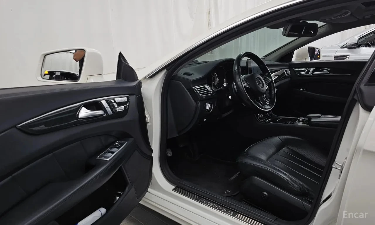 Mercedes-Benz CLS * CLS350 d 4MATIC * ЦЕНА ДО БГ, снимка 10 - Автомобили и джипове - 56017086