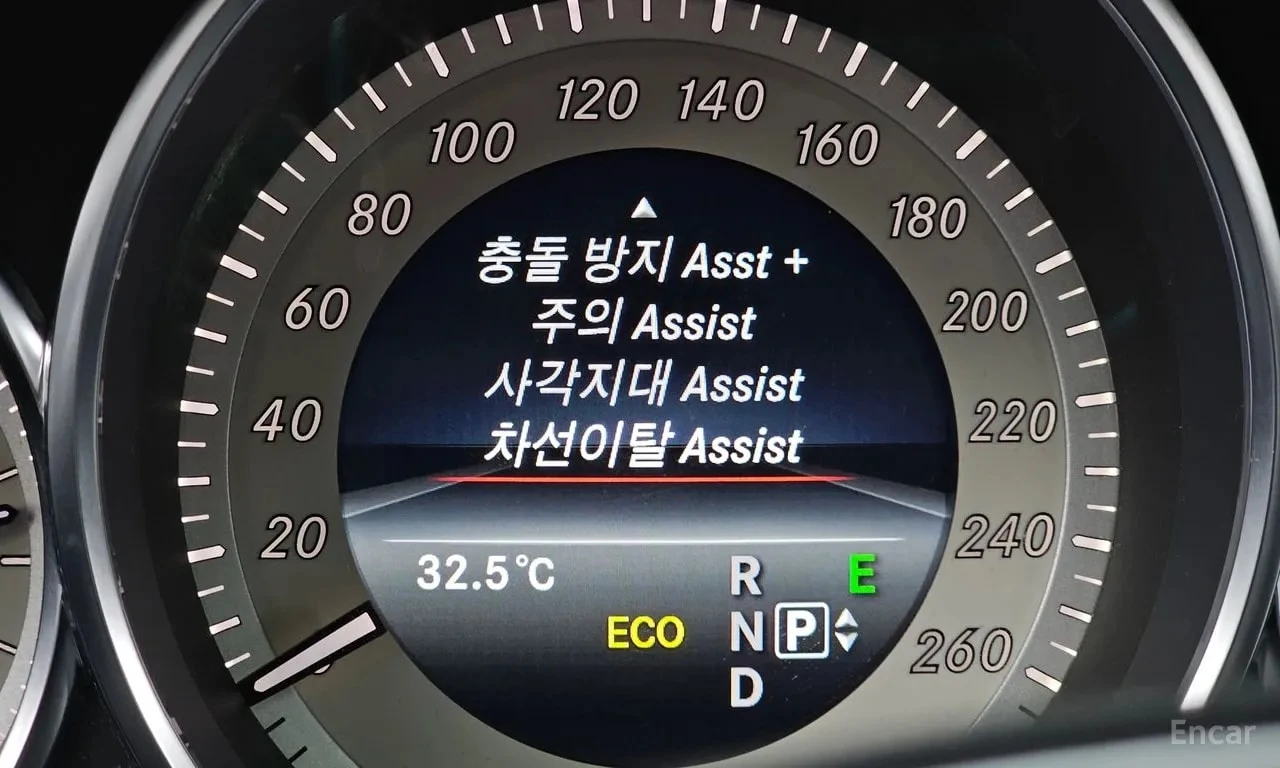 Mercedes-Benz CLS * CLS350 d 4MATIC * ЦЕНА ДО БГ, снимка 16 - Автомобили и джипове - 56017086