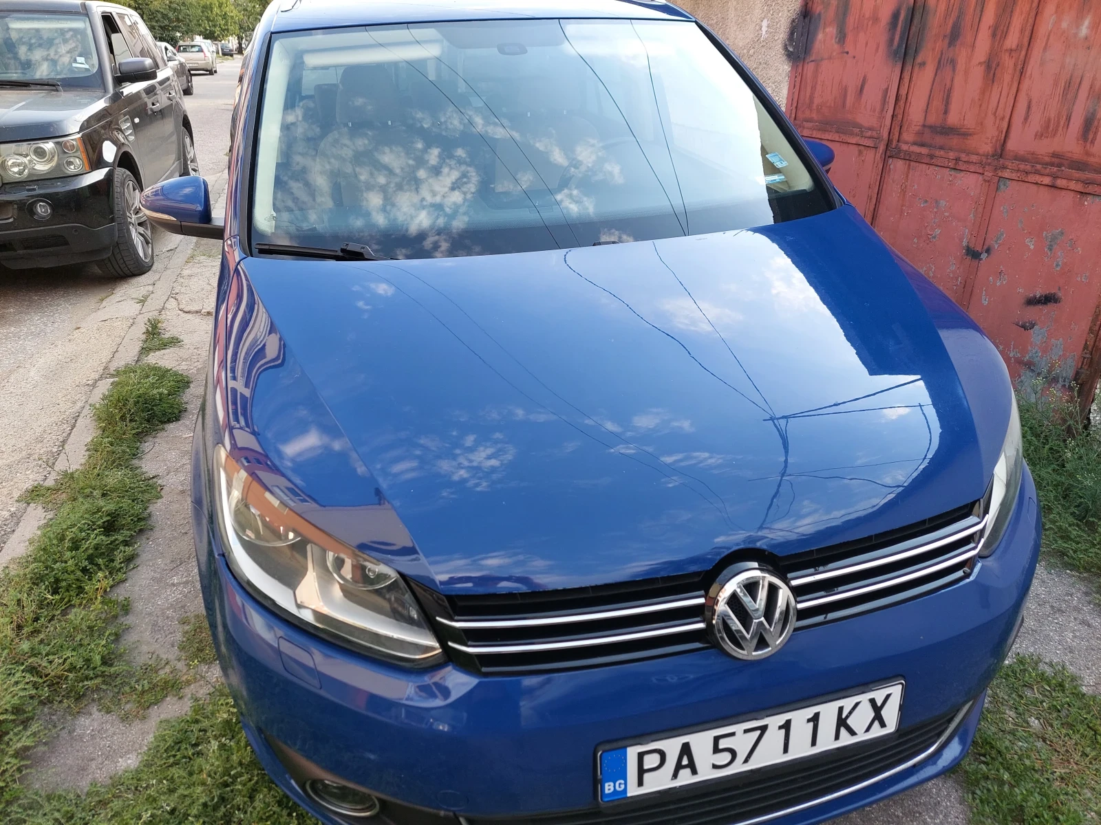 VW Touran, снимка 14 - Автомобили и джипове - 56138058