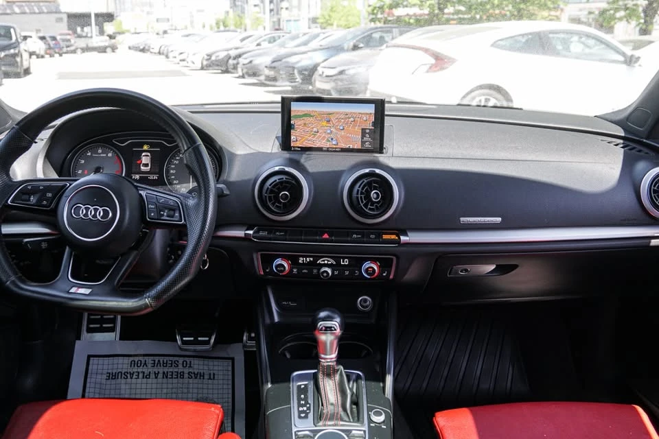 Audi S3 АвтоКредит, снимка 13 - Автомобили и джипове - 56735669