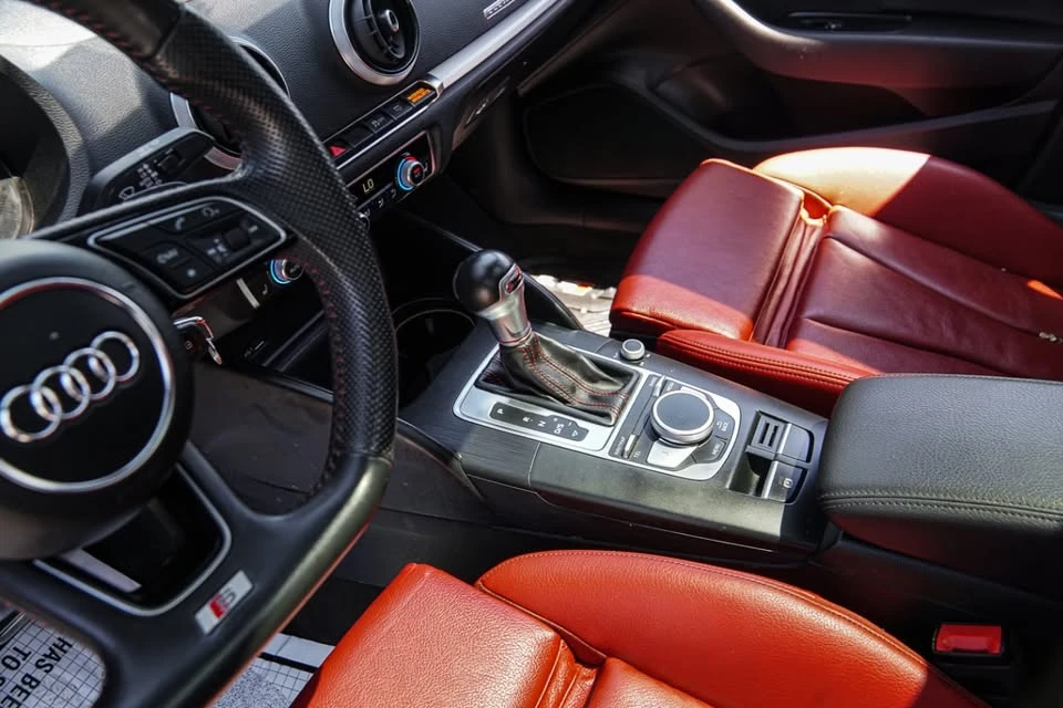Audi S3 АвтоКредит, снимка 11 - Автомобили и джипове - 56735669