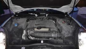 Porsche Cayenne * AWD 4dr * CARFAX * БЕЗ ПЪРВОНАЧАЛНА ВНОСКА, снимка 12