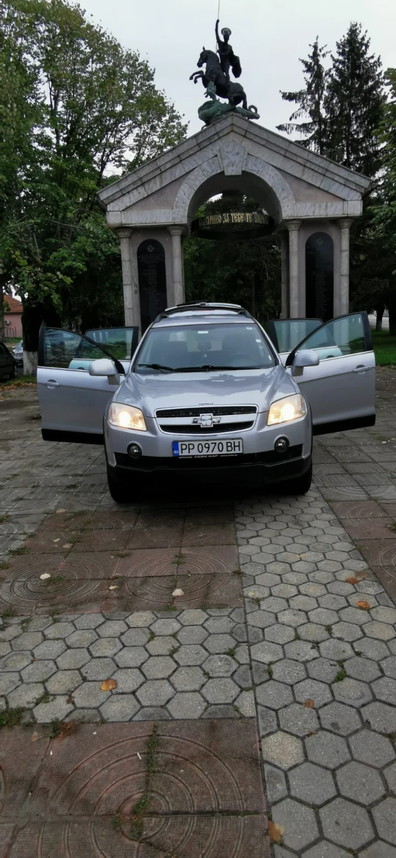 Chevrolet Captiva, снимка 7 - Автомобили и джипове - 47576510