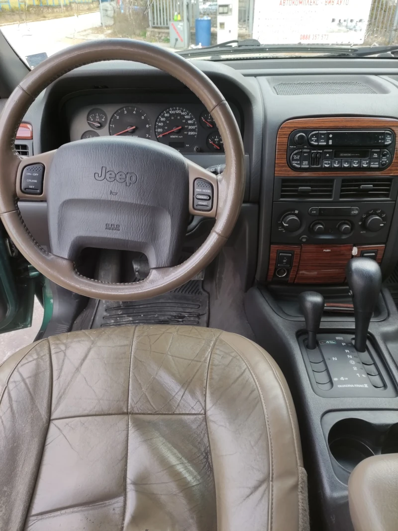 Jeep Grand cherokee, снимка 10 - Автомобили и джипове - 48100763