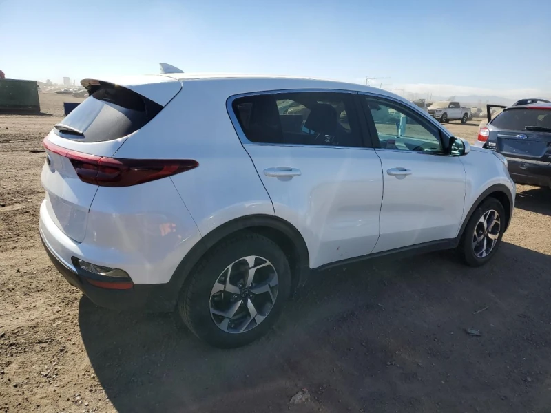 Kia Sportage LX FWD 2.4GDI 181кс * Лизинг, снимка 3 - Автомобили и джипове - 49521635