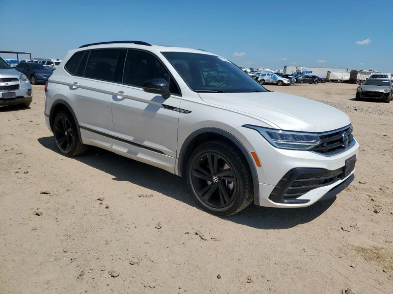 VW Tiguan SE R-LINE BLACK