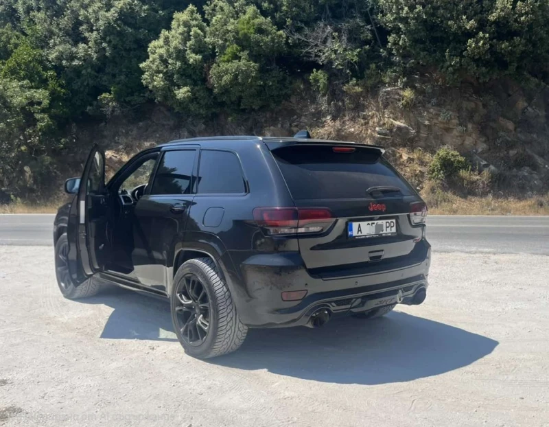 Jeep Grand cherokee 6.4 SRT, снимка 2 - Автомобили и джипове - 53211406