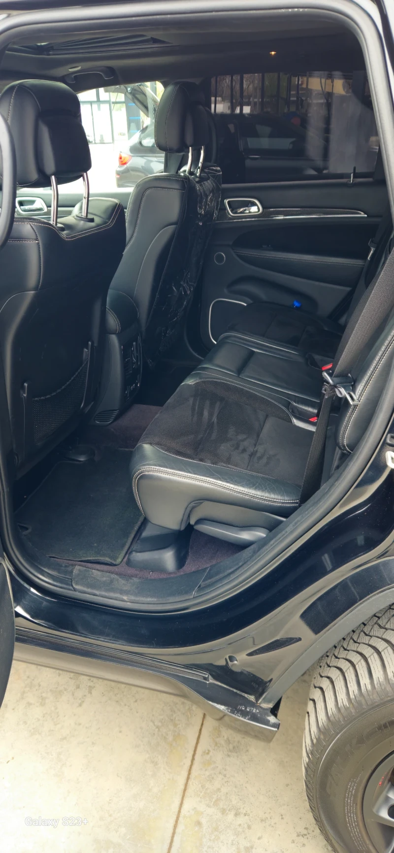 Jeep Grand cherokee 6.4 SRT, снимка 4 - Автомобили и джипове - 53211406