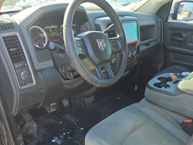 Dodge RAM 1500 * Express * CARFAX * БЕЗ ПЪРВОНАЧАЛНА ВНОСКА, снимка 5 - Автомобили и джипове - 53305503