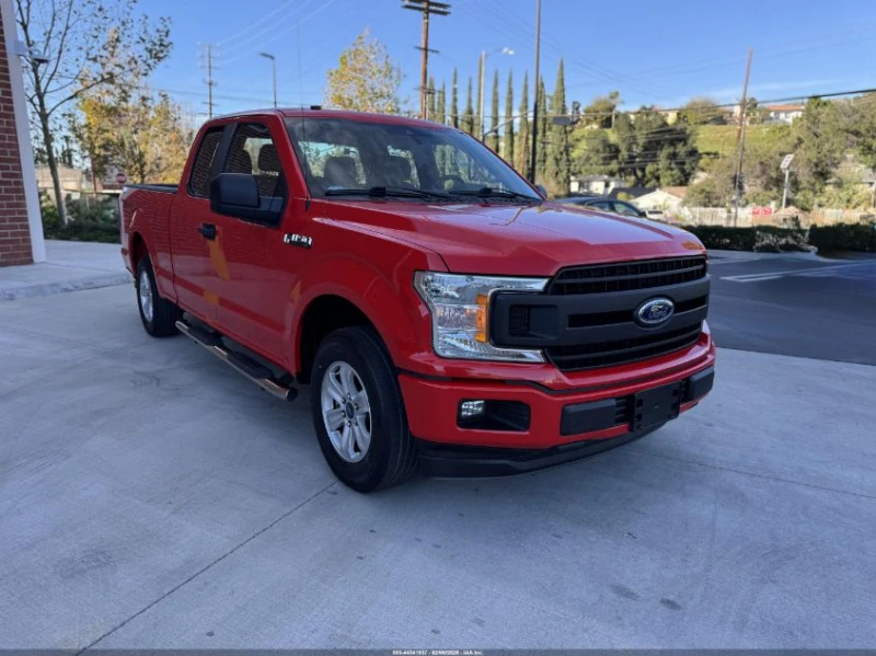 Ford F150 3.3L V-6 DI, DOHC, VVT, 290HP 4X2 Drive