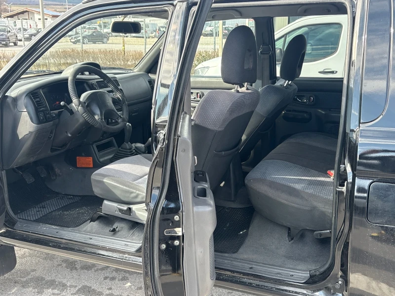 Mitsubishi L200, снимка 9 - Автомобили и джипове - 53582050