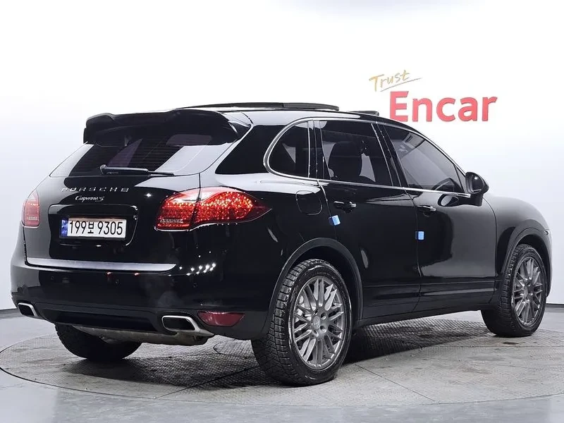 Porsche Cayenne 4.8S 958, снимка 2 - Автомобили и джипове - 55740442