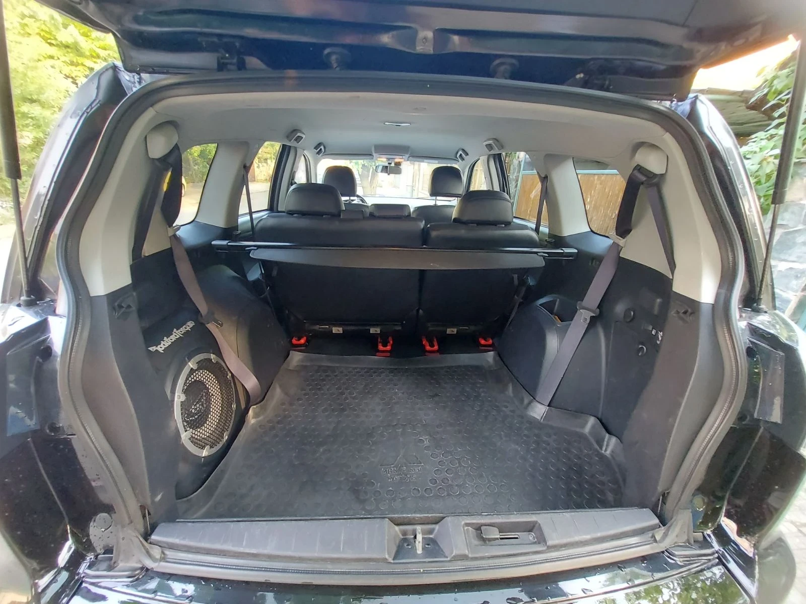 Mitsubishi Outlander  - изображение 7