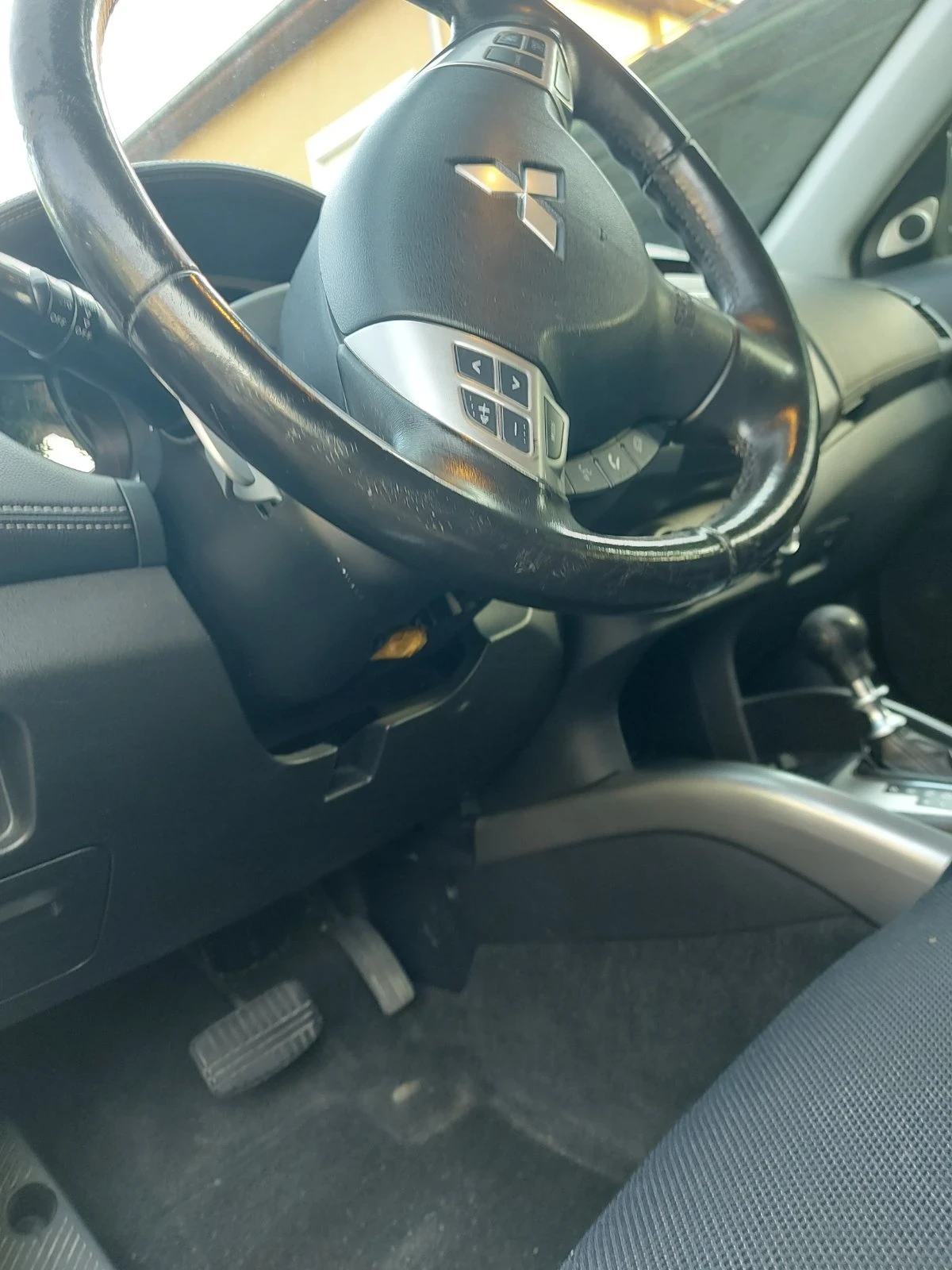 Mitsubishi Outlander  - изображение 6