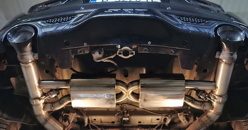 Jeep Grand cherokee 6.4 SRT - изображение 9