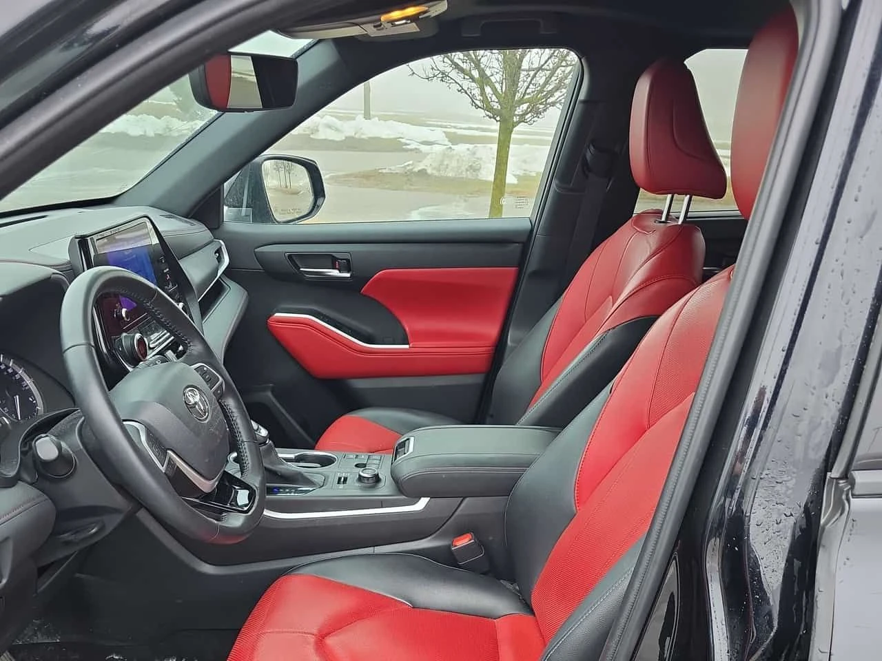 Toyota Highlander XSE AWD | LANE ASSIST | 2 KEYS | ПОДГРЕВИ , снимка 5 - Автомобили и джипове - 53751581