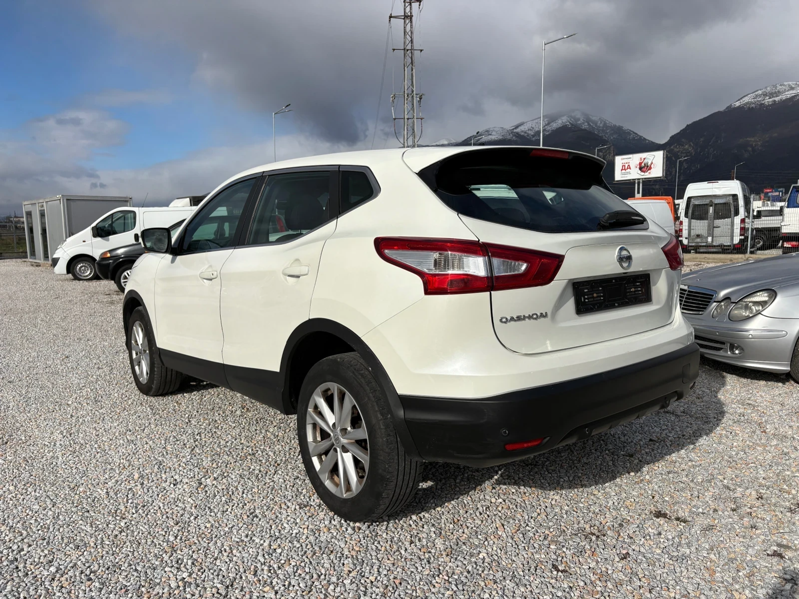 Nissan Qashqai 1.6 d 4 x 4 | Mobile.bg � ����������� 6