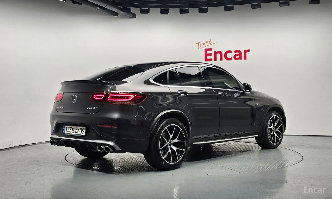 Mercedes-Benz GLC 43 AMG FACELIFT* COUPE* ДИСТРОНИК* ХЕДЪП* 360КАМЕРА* , снимка 2 - Автомобили и джипове - 55343079