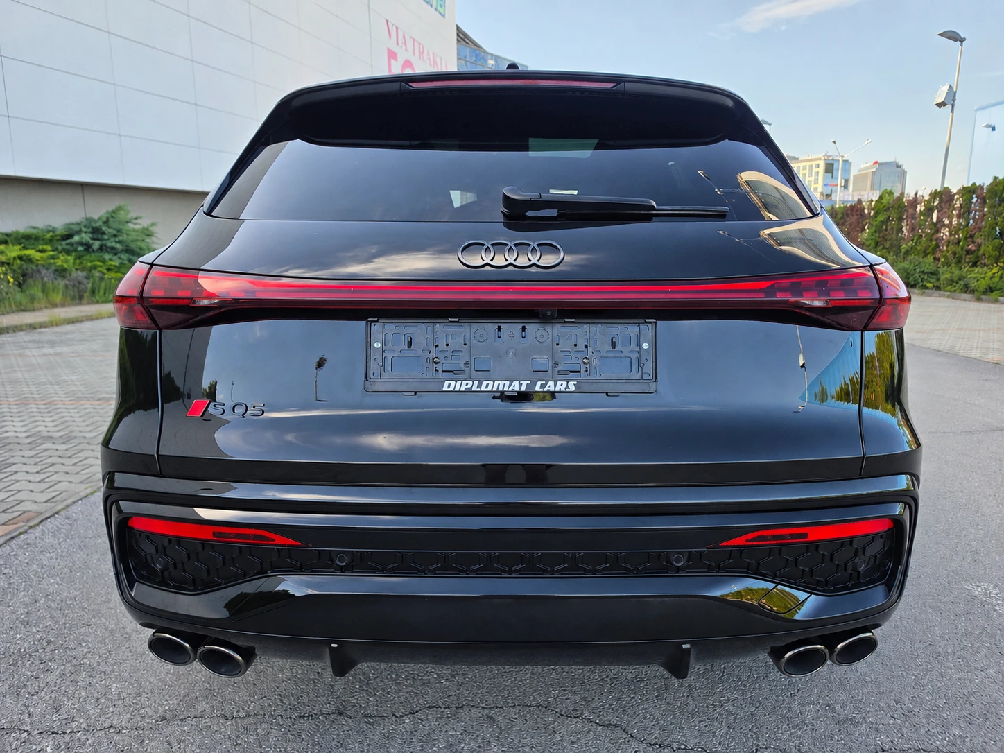 Audi SQ5 /MATRIX/B&O/HEAD UP/360/MMI DISPLAY/PANORAMA, снимка 5 - Автомобили и джипове - 55480325