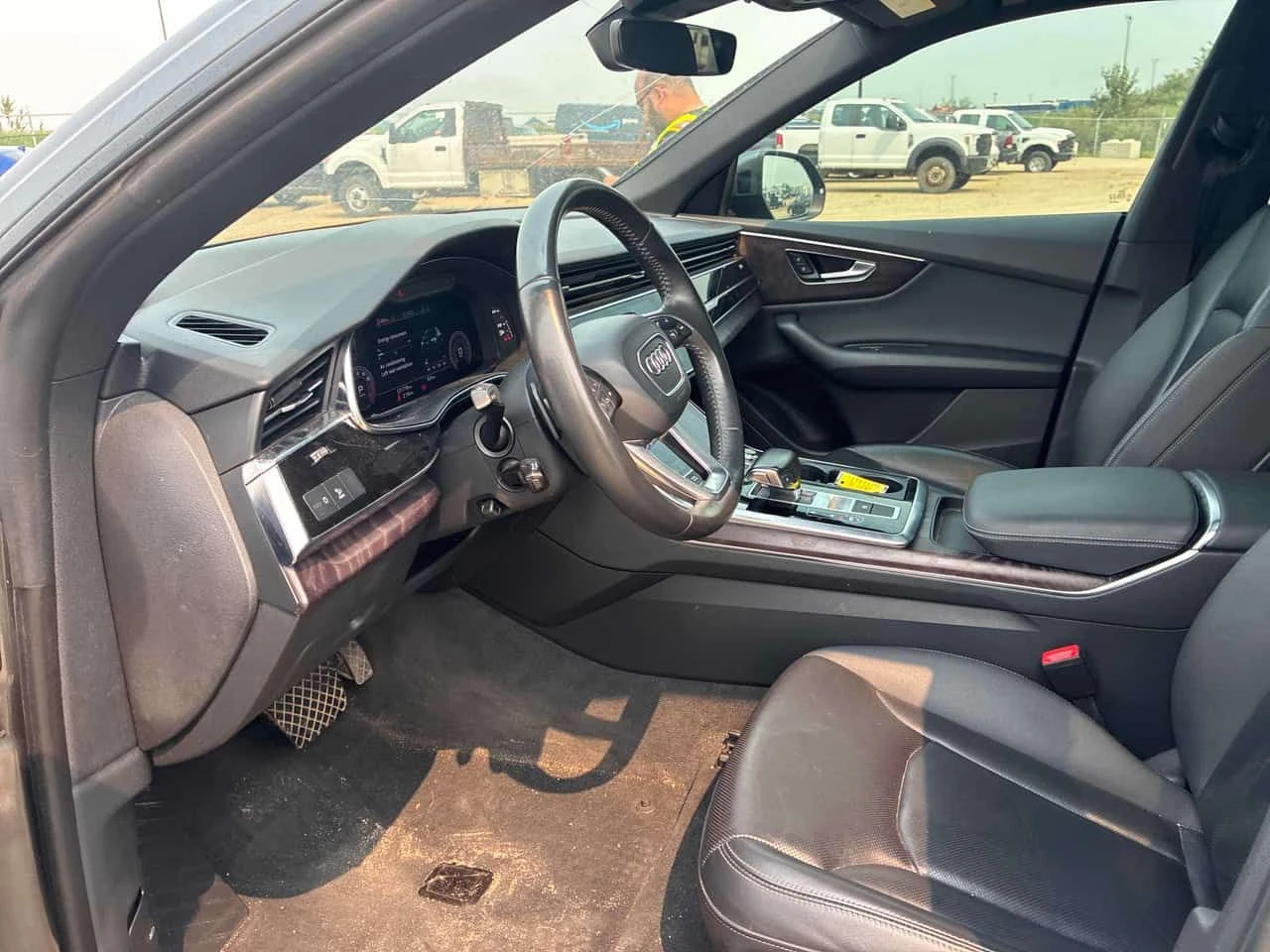 Audi Q8 * Progressiv * CARFAX * ЦЕНА ДО БГ, снимка 9 - Автомобили и джипове - 55494123