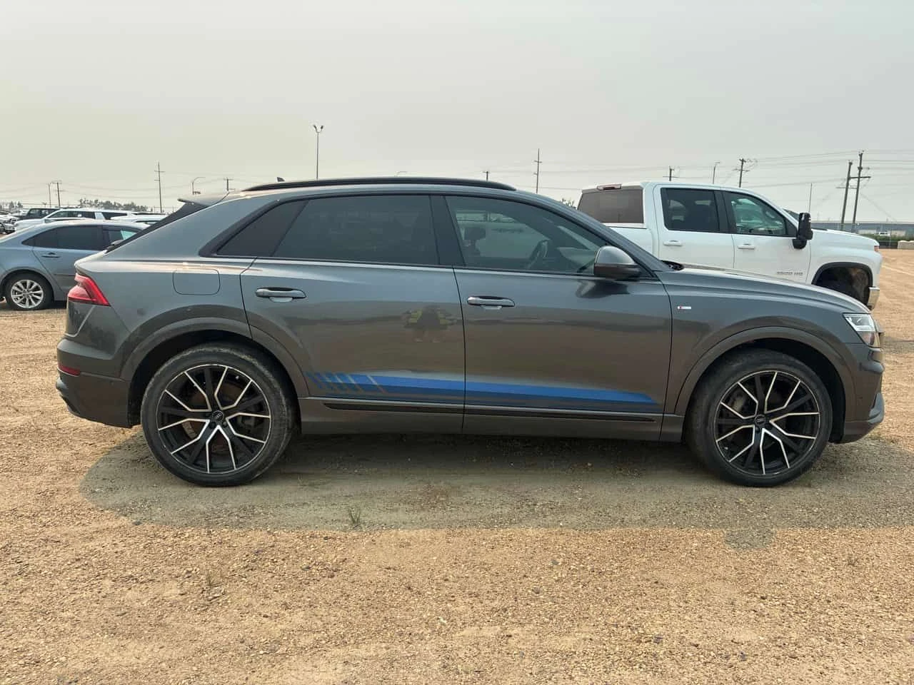 Audi Q8 * Progressiv * CARFAX * ЦЕНА ДО БГ, снимка 3 - Автомобили и джипове - 55494123