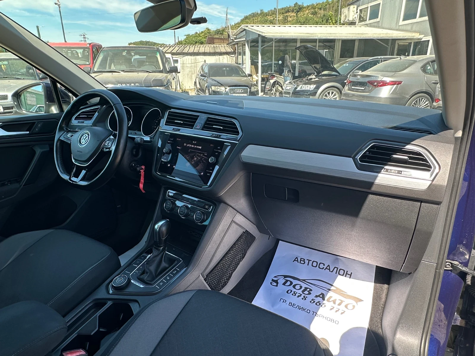 VW Tiguan 2.0TDI-4x4-360CAMERA-LINE ASSIST-САМОПАРКИРАНЕ, снимка 14 - Автомобили и джипове - 55748260