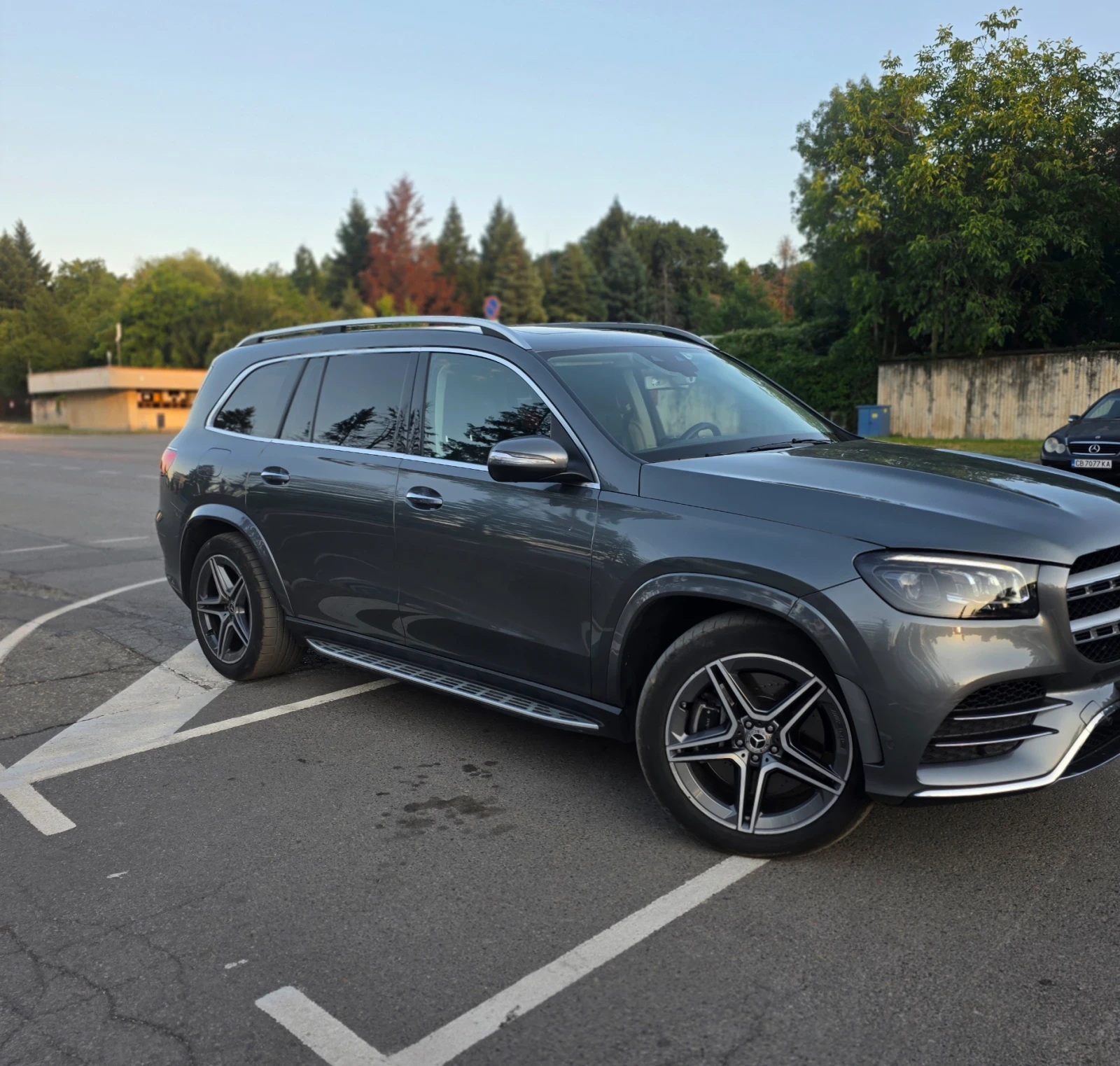 Mercedes-Benz GLS 400 GLS 400 d 4-Matic AMG Night Package, снимка 4 - Автомобили и джипове - 56222597