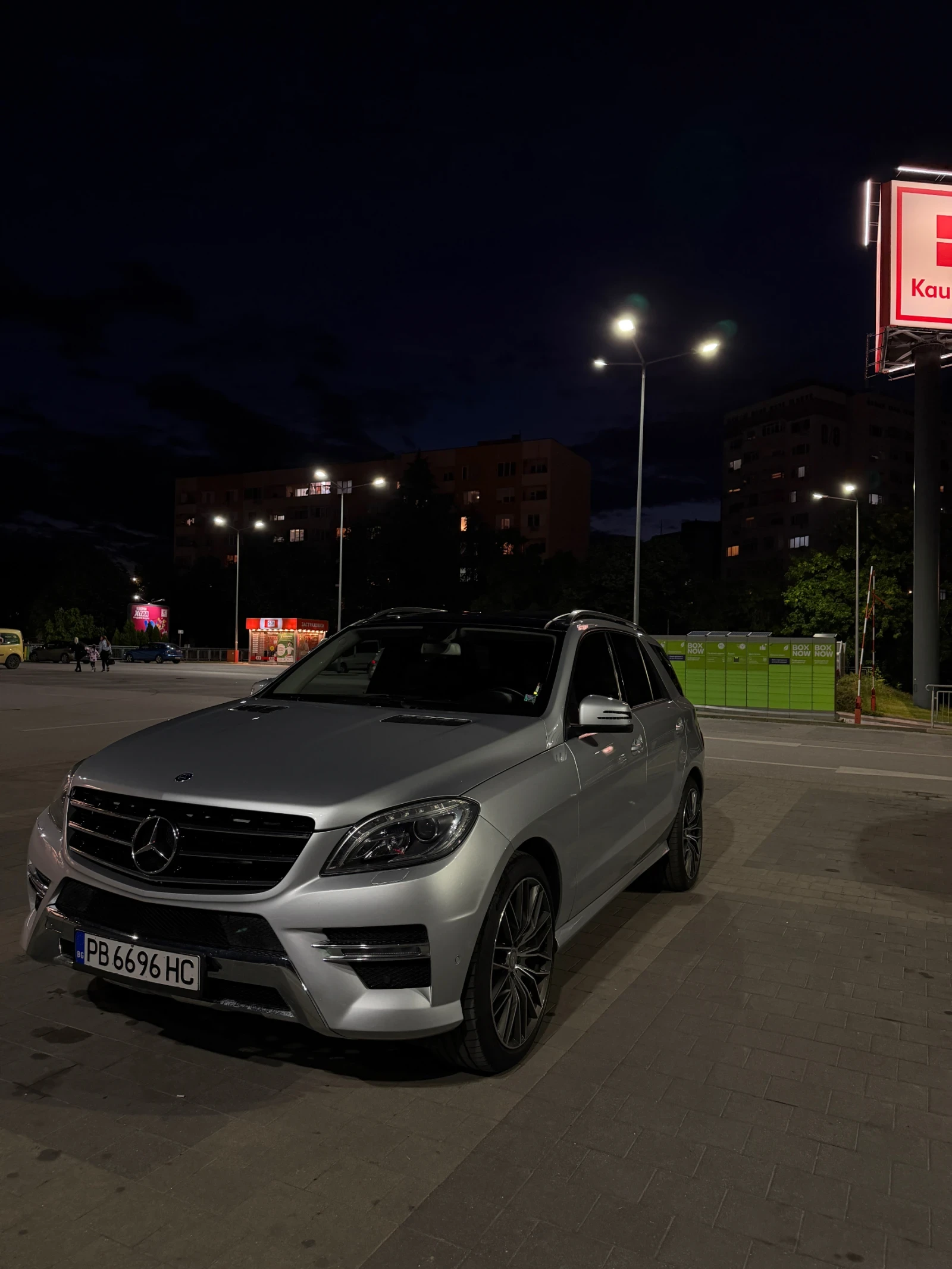 Mercedes-Benz ML 350, снимка 3 - Автомобили и джипове - 56185850