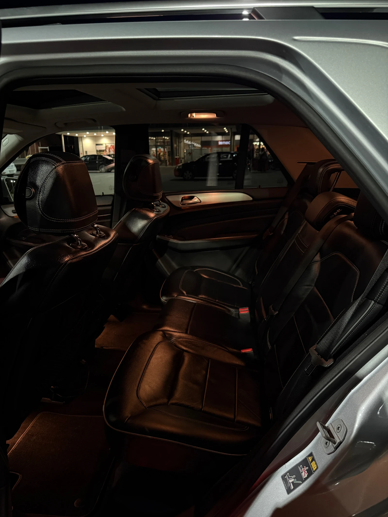 Mercedes-Benz ML 350, снимка 6 - Автомобили и джипове - 56185850