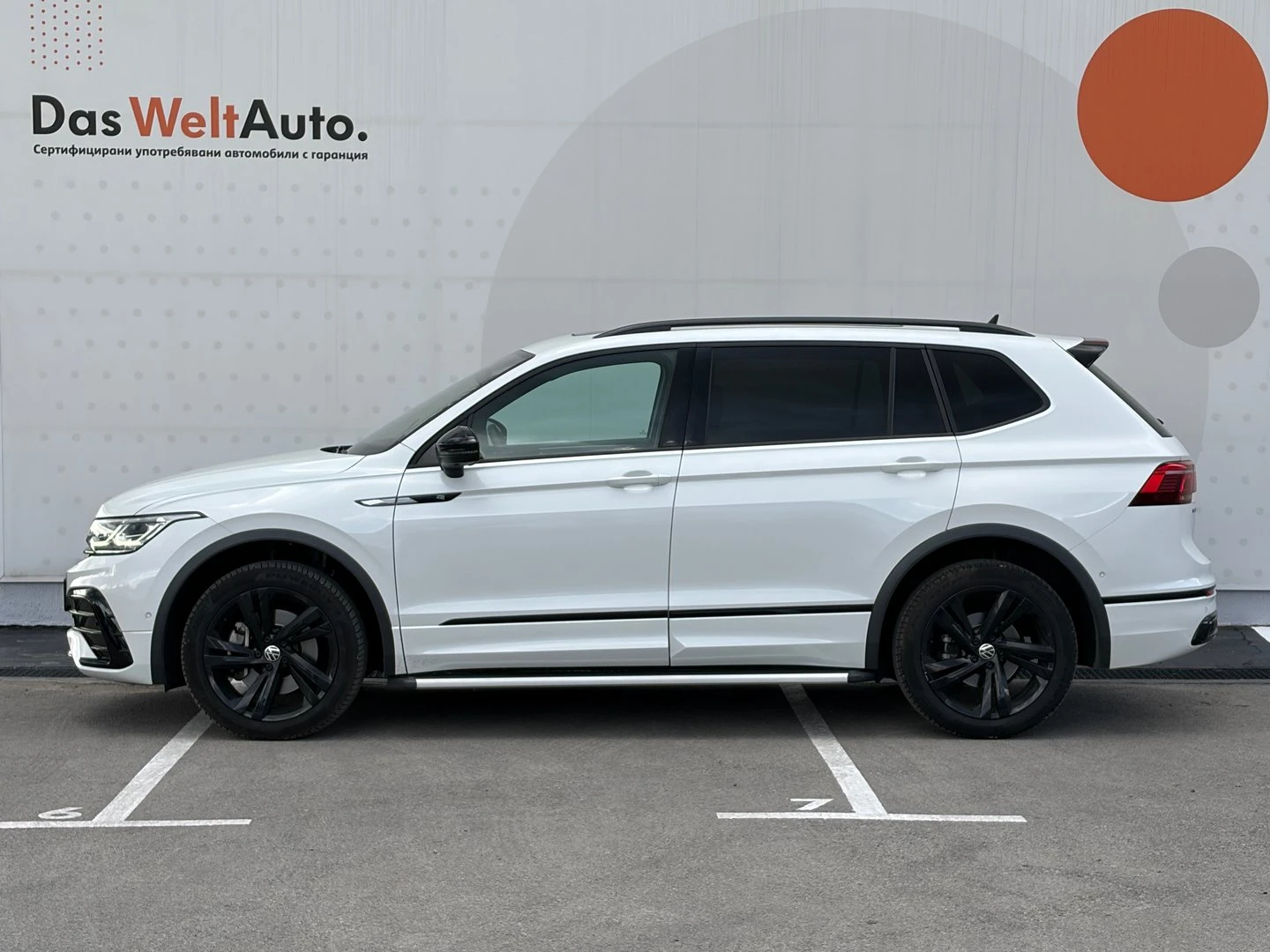 VW Tiguan, снимка 3 - Автомобили и джипове - 56421841
