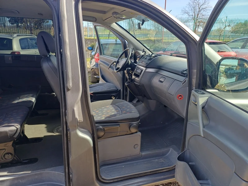 Mercedes-Benz Vito 115cdi, Klimatik, снимка 10 - Бусове и автобуси - 53590803