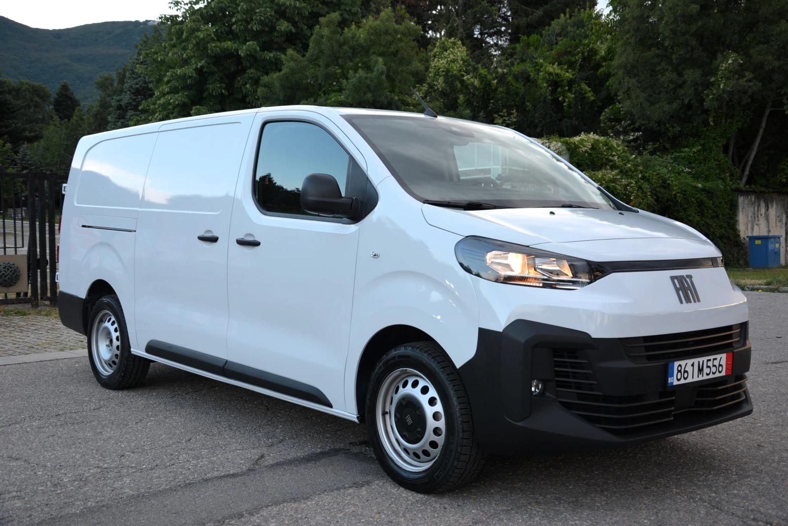Peugeot Expert 2.0 HDI L3 2+ 1 10 k km Navi Autopilot 360 Camera, снимка 7 - Бусове и автобуси - 55267323