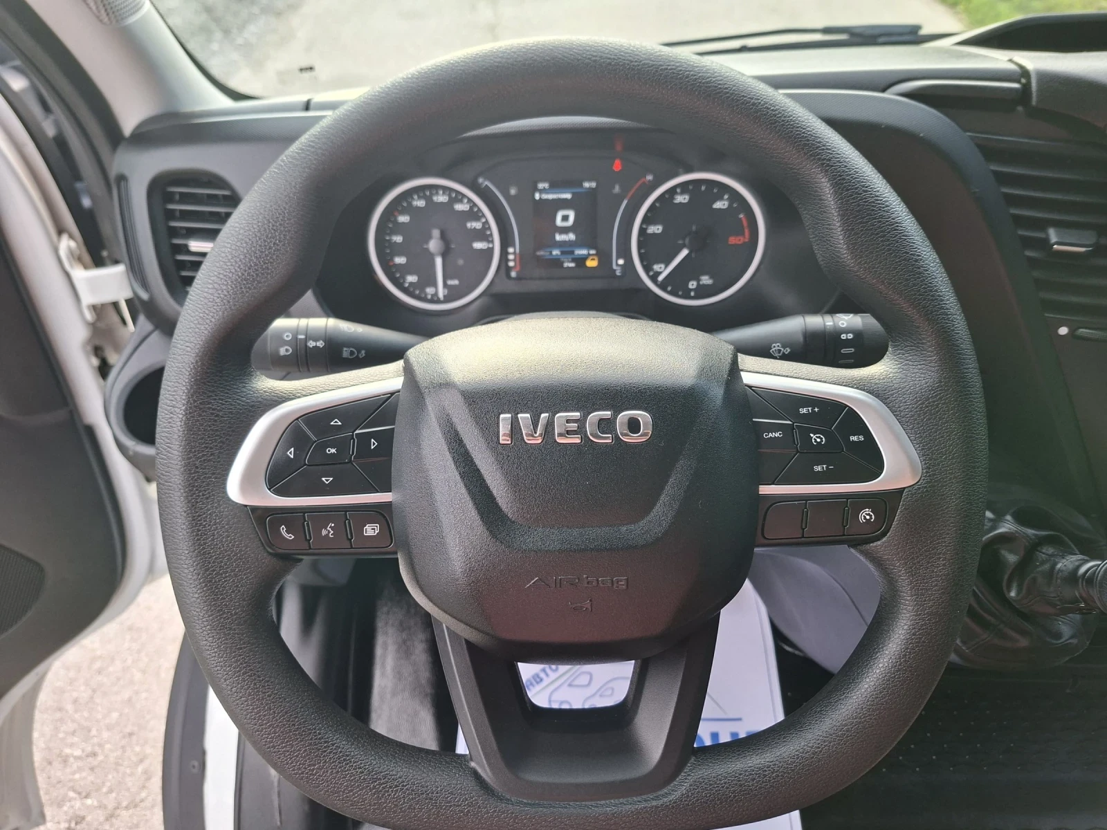 Iveco Daily 35s18* MAXI* КЛИМА* NAVI, снимка 14 - Бусове и автобуси - 55196585