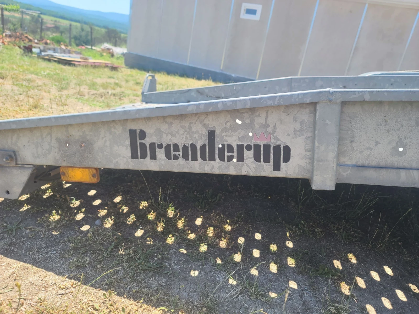 �� ��������� Brenderup | Mobile.bg � ����������� 3
