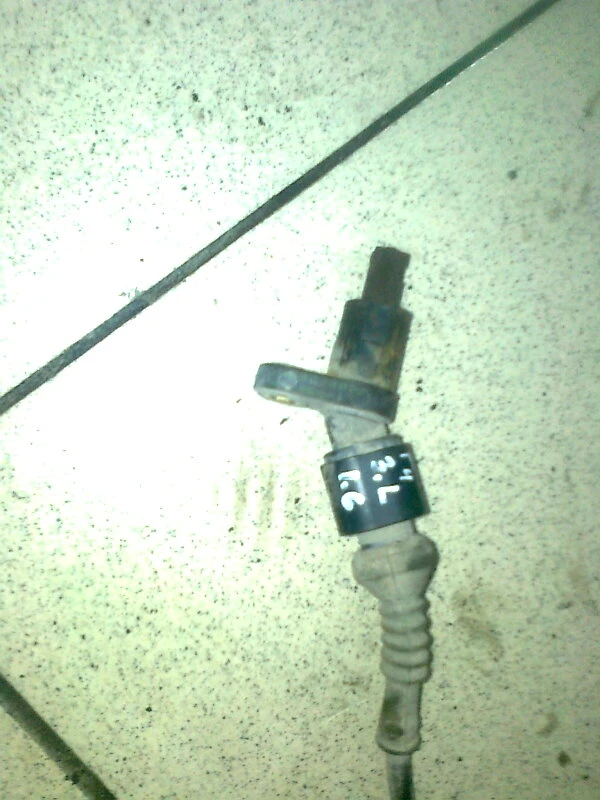 абс датчик заден ляв за Фолксваген Голф 4 1.6