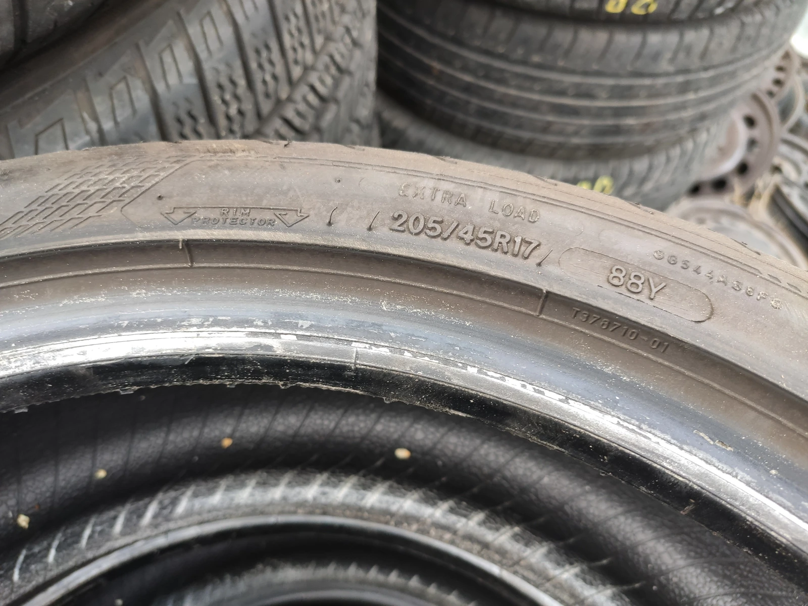 Гуми Летни 205/45R17, снимка 7 - Гуми и джанти - 55581215