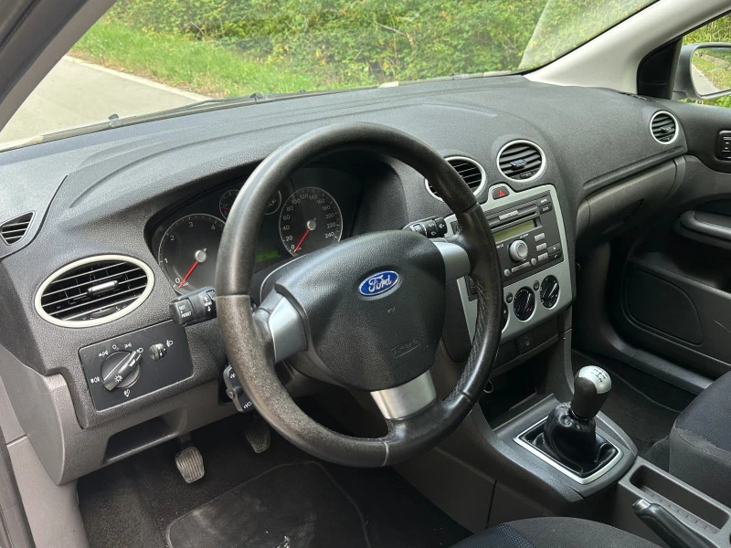 Ford Focus 1.6TDCi/90, снимка 9 - Автомобили и джипове - 42109481