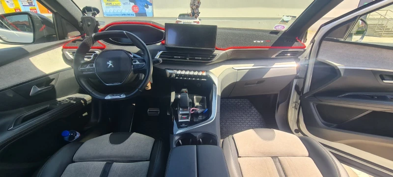 Peugeot 3008 GT Plug-in HYBRID 4x4 300HP 360Camera * масаж , снимка 9 - Автомобили и джипове - 51651009