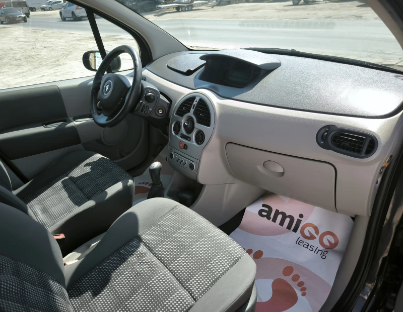 Renault Modus 1.6i 16V - 90hp, снимка 9 - Автомобили и джипове - 51774464