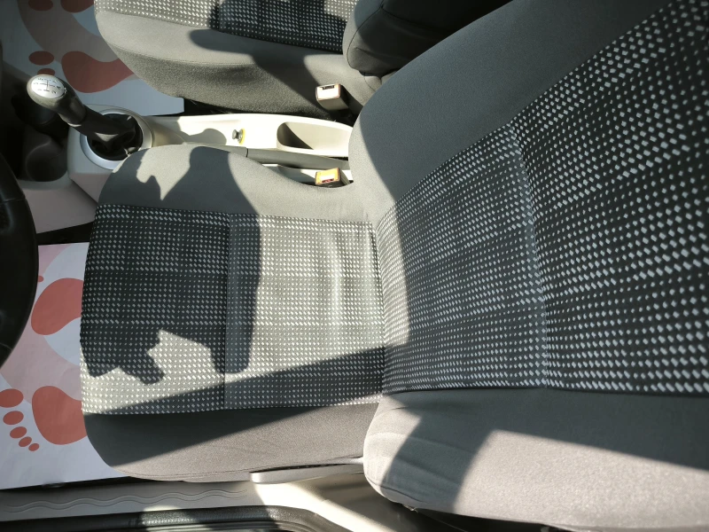 Renault Modus 1.6i 16V - 90hp, снимка 11 - Автомобили и джипове - 51774464