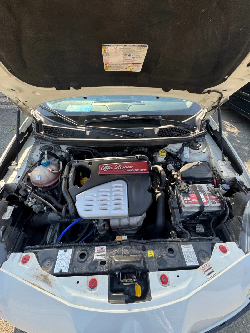 Alfa Romeo Giulietta, снимка 9 - Автомобили и джипове - 52148795